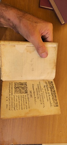 Libro antico tascabile - , in