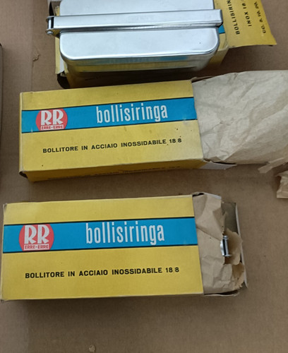 Antico bollisiringa acciaio - antico,